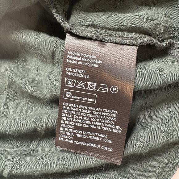 H&M Green Blouse Viscose Long Sleeve Elastic Top Blouse Women’s Size 6 (291) - Picture 8 of 8